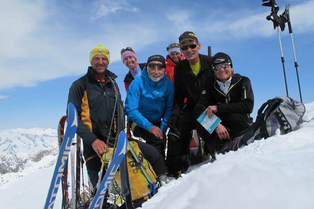 Beschreibung: C:\Users\Max\Pictures\2012\Skitouren\Swiss Glacie\IMG_1297.JPG